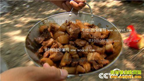 90后小伙3年从负翁到富翁