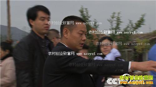 致富经:市场低迷 他靠神奇树叶让羊价翻两倍 11月22日